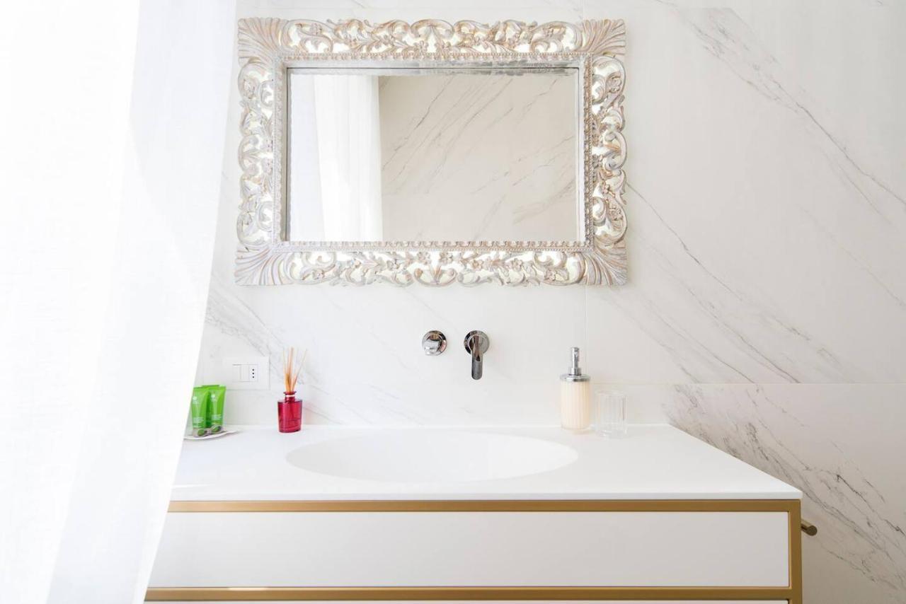 Madonna Montecchi Luxury Suite In Verona Buitenkant foto